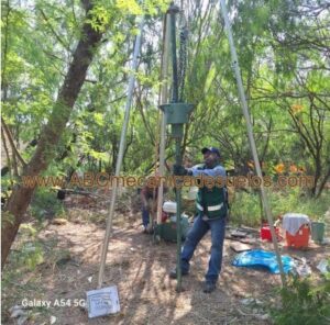 Ejecución de sondeo de penetración SPT MS-07042025-1G Estudio de Mecánica de suelos